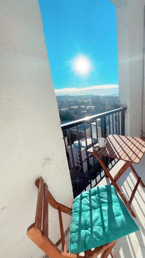 Tbilisi Studio Apartment Bagian luar foto